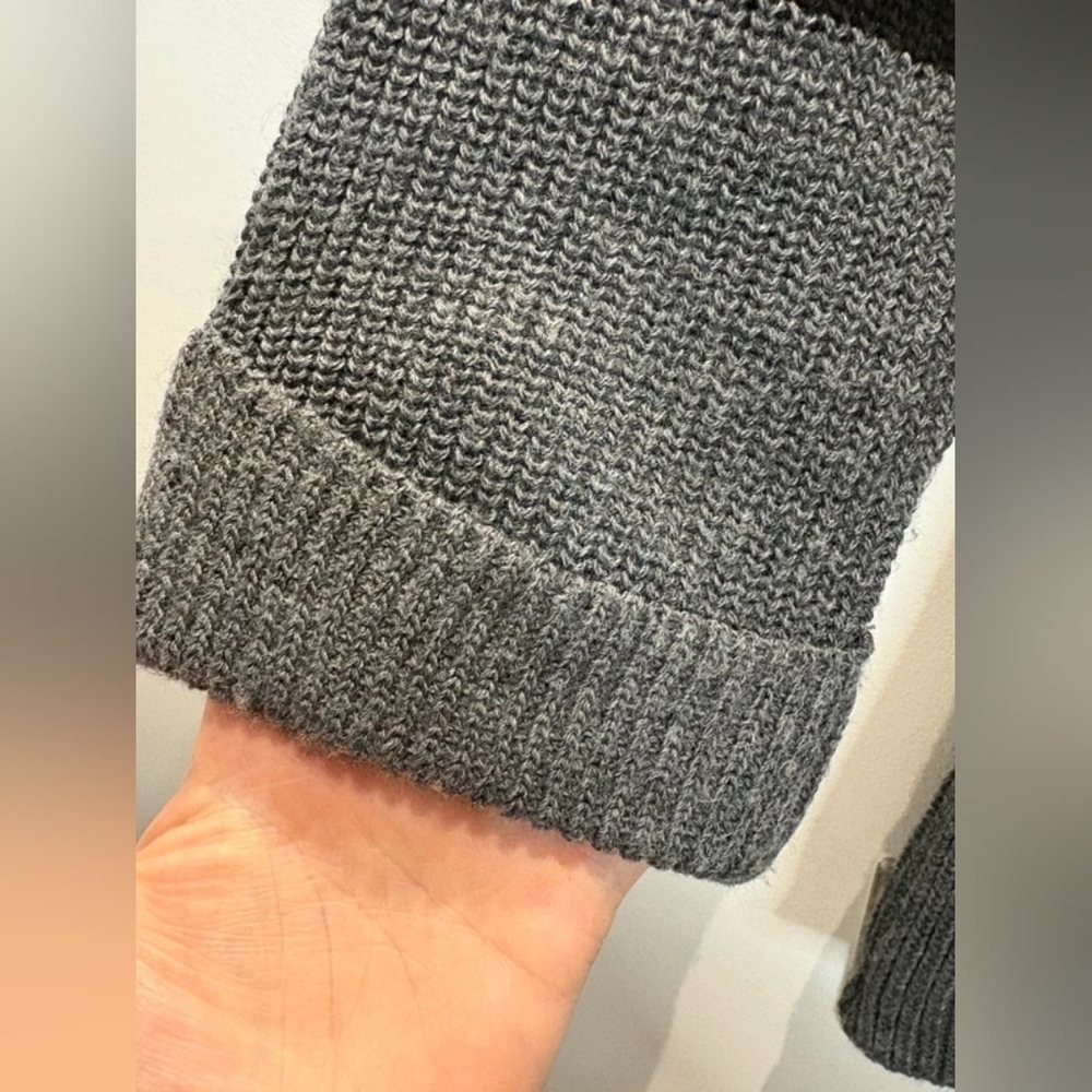 Women's Colorblock Sweater - Tan, Black, and Gray - Picture 4 of 6